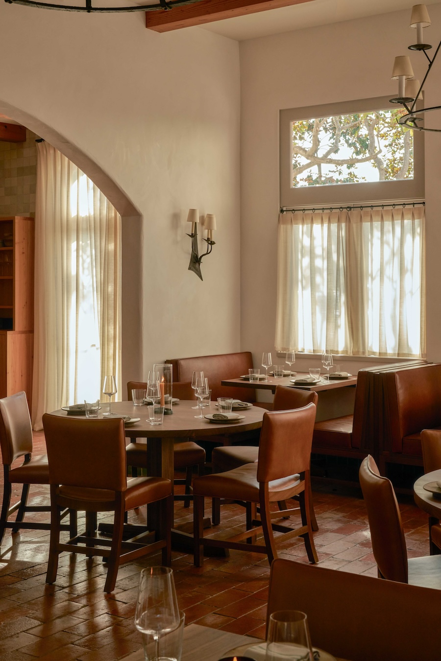 Little Mountain Santa barbara Montecito’s Upper Village restaurant seasonal california central coast sheer curtains brown leather chairs banquette